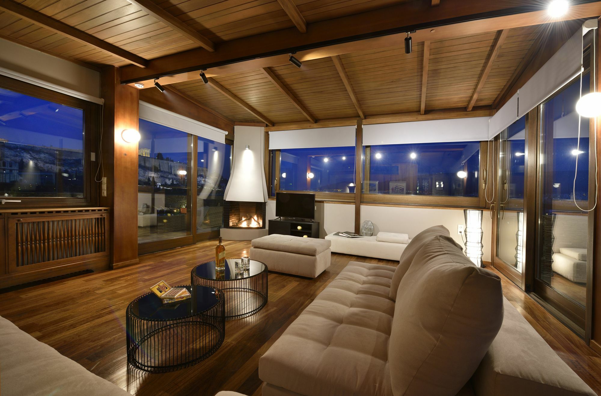 אתונה Karyatis Luxury Maisonette By K&K מראה חיצוני תמונה